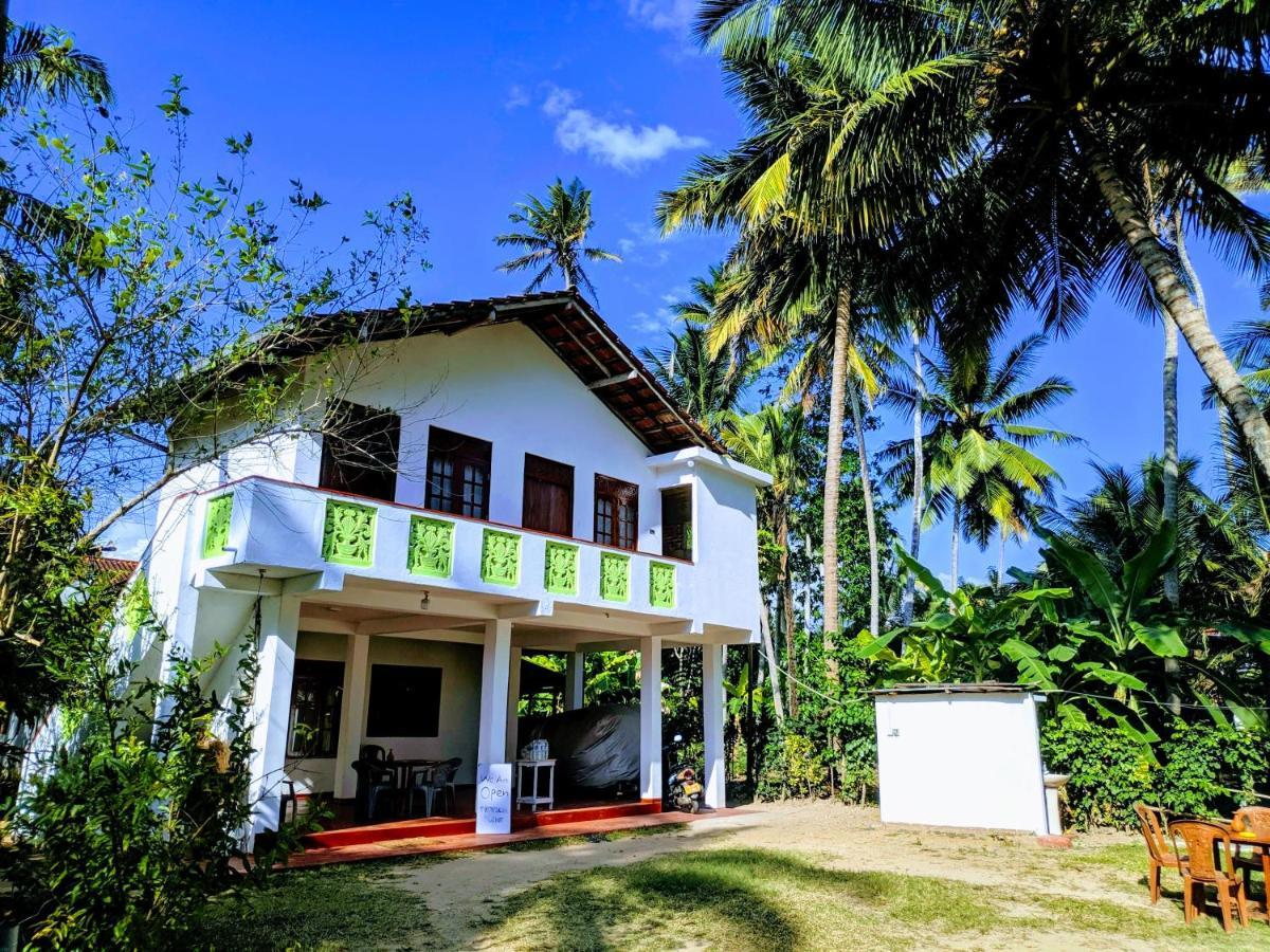 Tropical Point Inn Matara Exterior photo